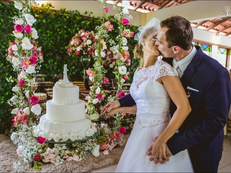 Balanço de flores para bolo - Casamento